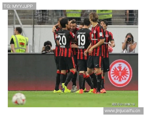 多特蒙德与主帅激烈冲突升级 球队内部关系陷入紧张局面